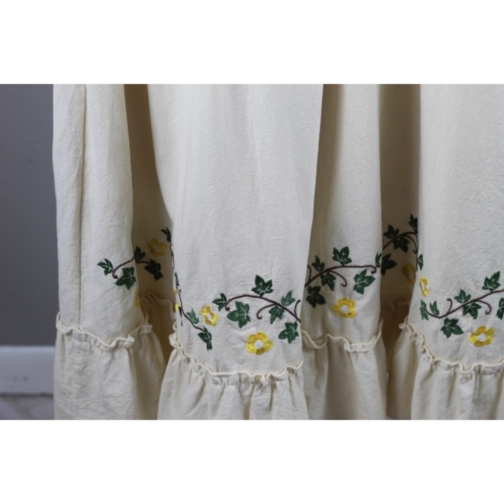 Romwe Cream Embroidered Bee Floral Midi Dress Cottagecore Ruffle Sleeve Medium - Picture 4 of 8